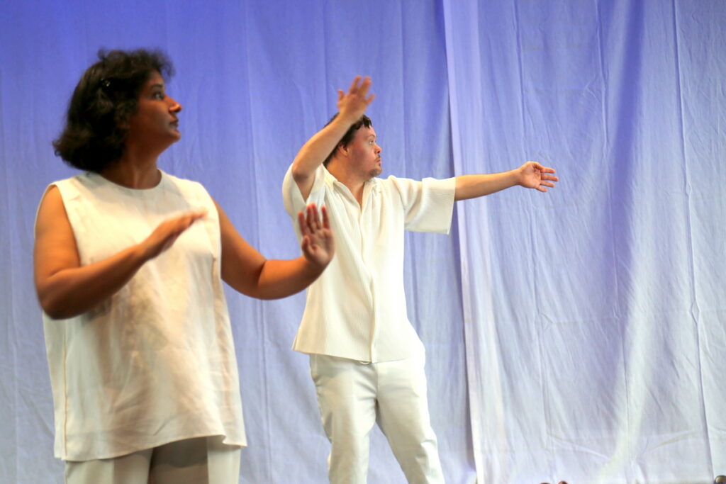 Passé Présent Futur - Atelier Danse & chorégraphie - autrement-aujourd’hui