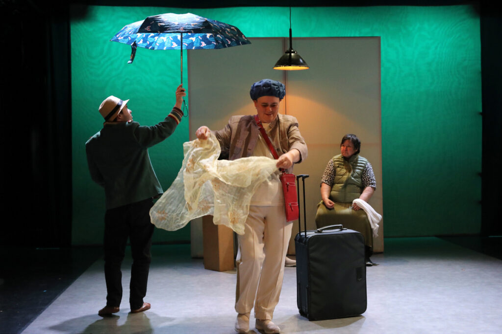 Avenue des Tilleuls n°4, Atelier Théâtre Insolite - autrement-aujourd’hui